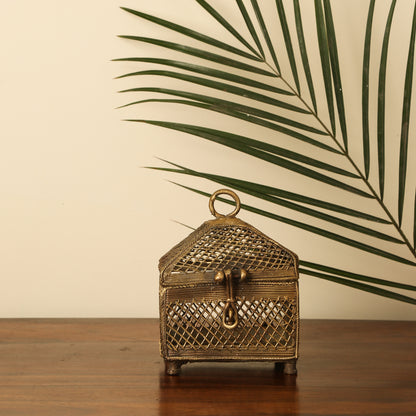 Handcrafted Treasure Box Square (Dhokra art)