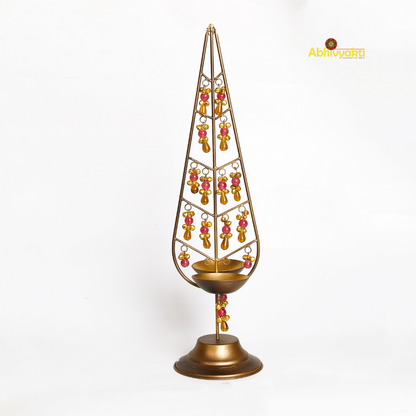 Decorative Kalp Taru tealight holder gold lamp with intricate design 