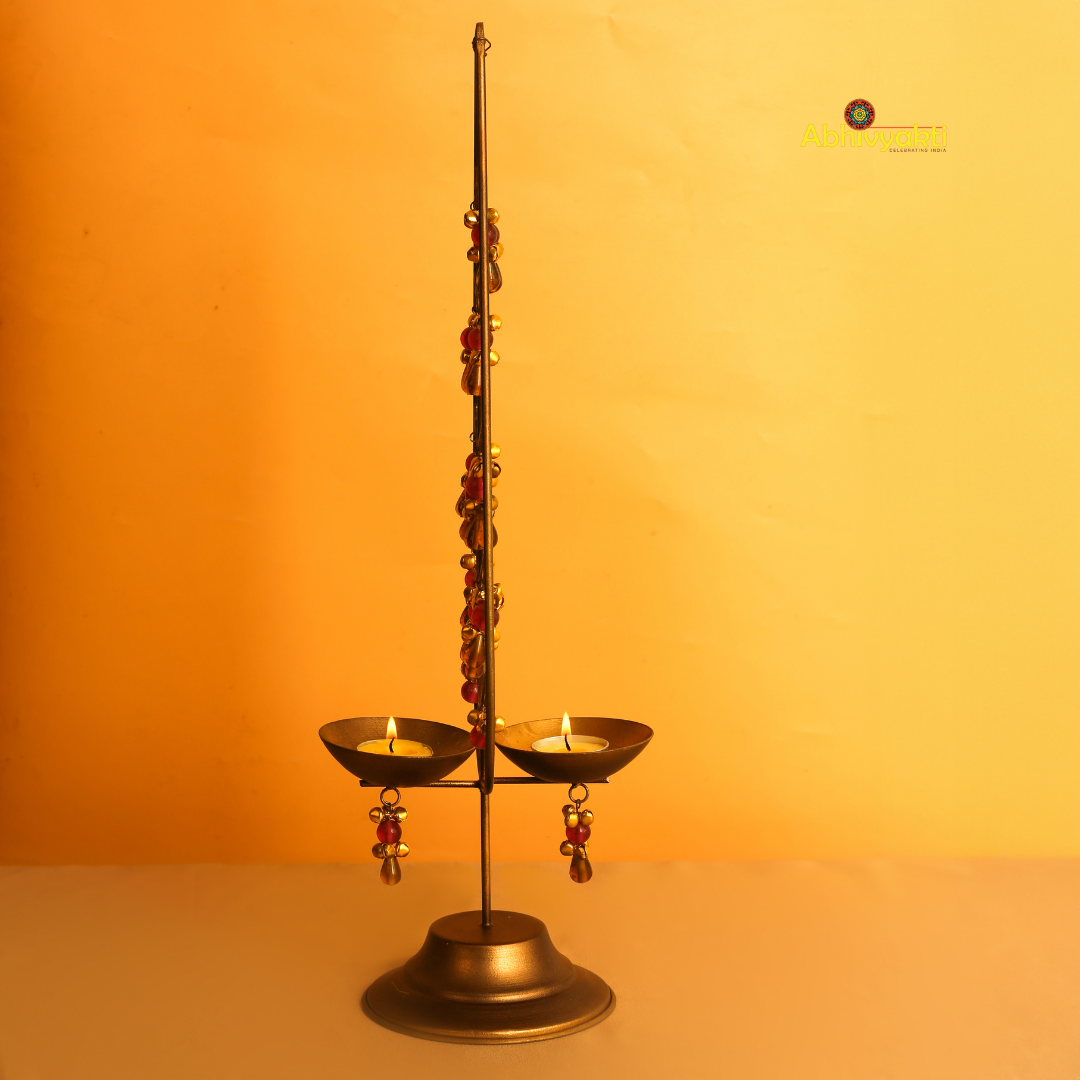 Decorative Kalp Taru tealight holder gold lamp with intricate design 