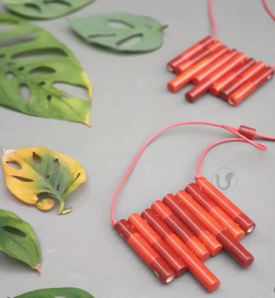 Beautifully Hand crafted seasons gift from the land of Channapatna. These Boho Wooden Adjustable Necklaces are going to be a great festive fashion concept for you !

They are made of sustainable wood with lacquered finish has a distinctive, nostalgic style. Each and every color is completely safe and are made from non-toxic vegetable colors.