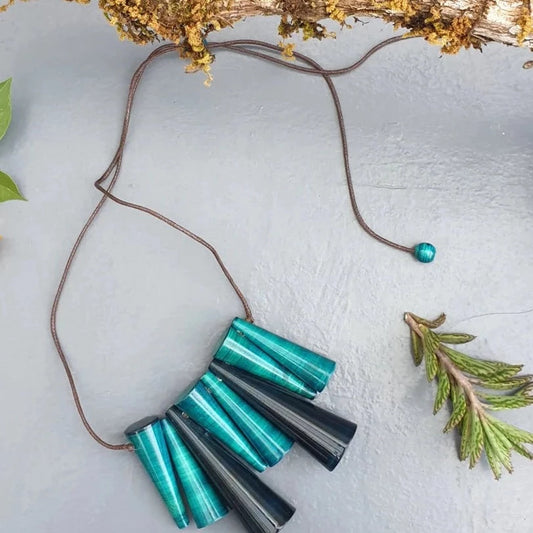 Beautifully Hand crafted seasons gift from the land of Channapatna. These Boho Wooden Adjustable Necklaces are going to be a great festive fashion concept for you !

They are made of sustainable wood with lacquered finish has a distinctive, nostalgic style. Each and every color is completely safe and are made from non-toxic vegetable colors.